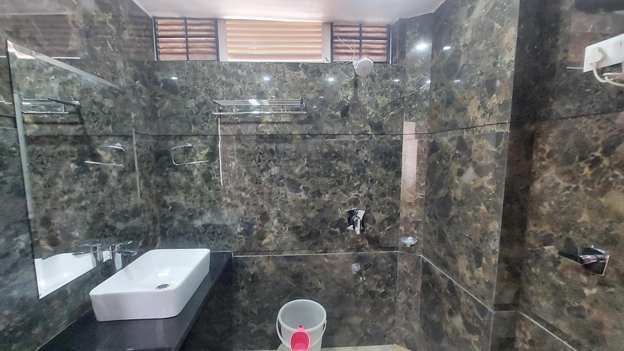 Hotel India House دارامشالا المظهر الخارجي الصورة